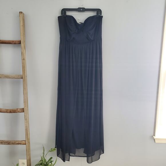 David's Bridal Black Strapless Belted Sheer Pleated Dress 16 - Picture 1 of 8